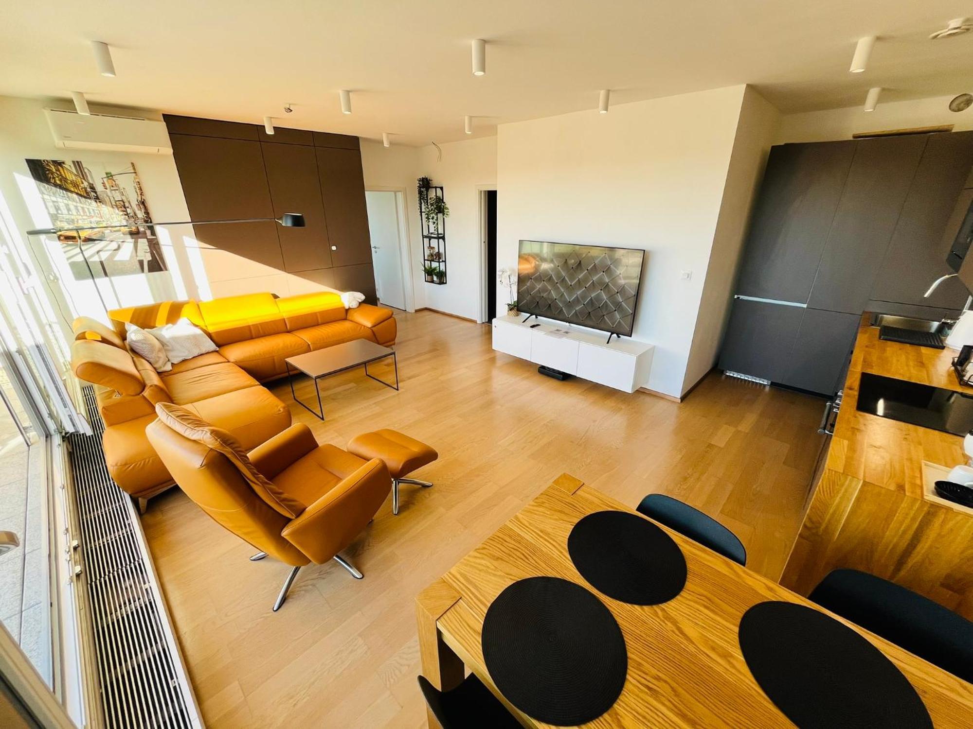 Brno City Center Apartment With Parking And A Big Terrace Exterior photo