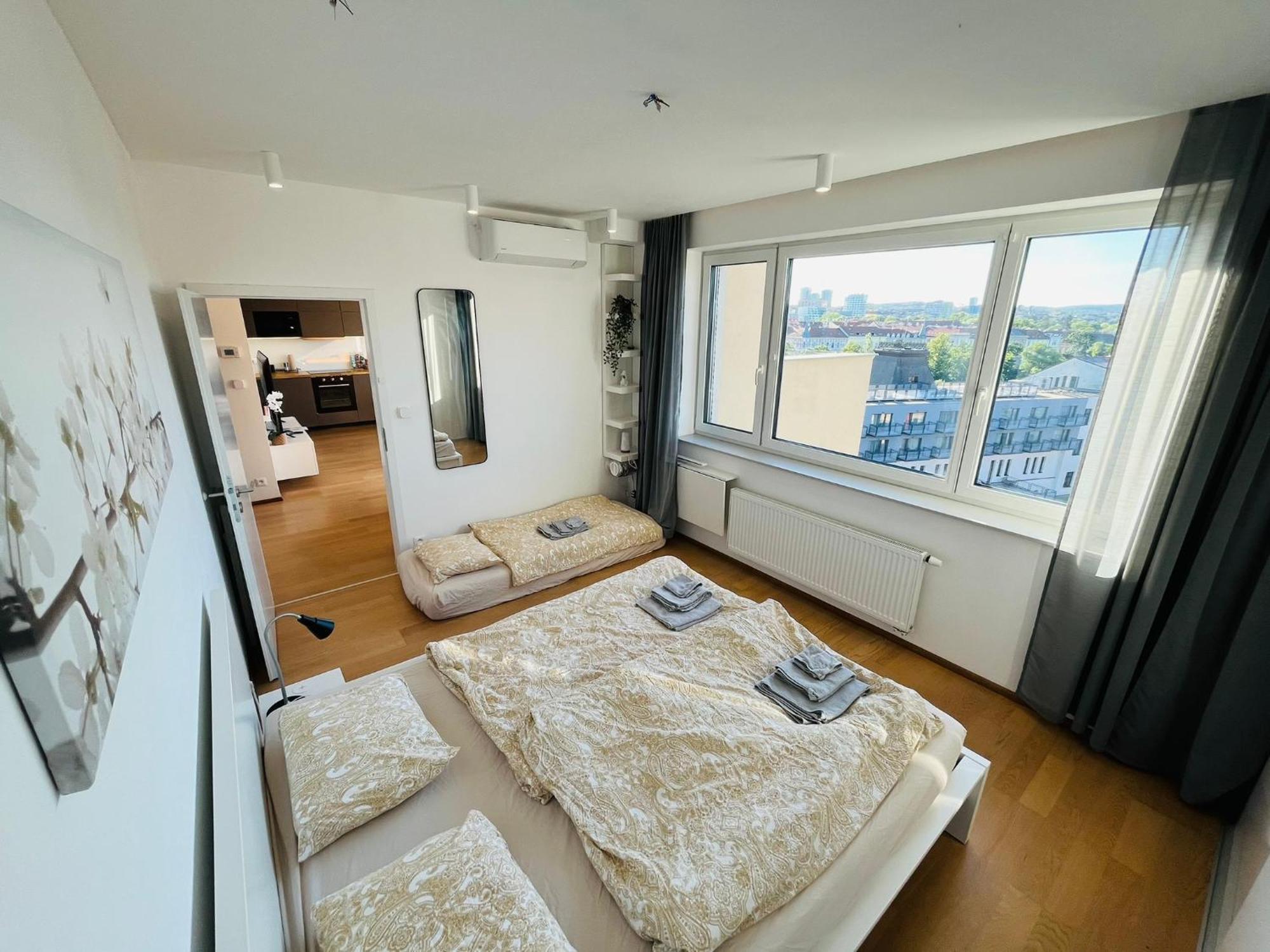 Brno City Center Apartment With Parking And A Big Terrace Exterior photo